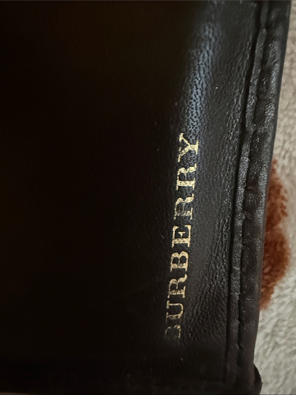 Burberry Black Leather Wallet with Gold Logo - Picture 3 of 3